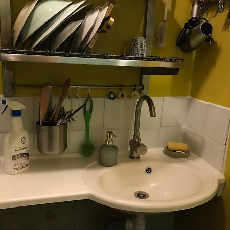 Cozy Condo For Up To 3 Travellers, With Kitchen And Bath Riga Exterior photo